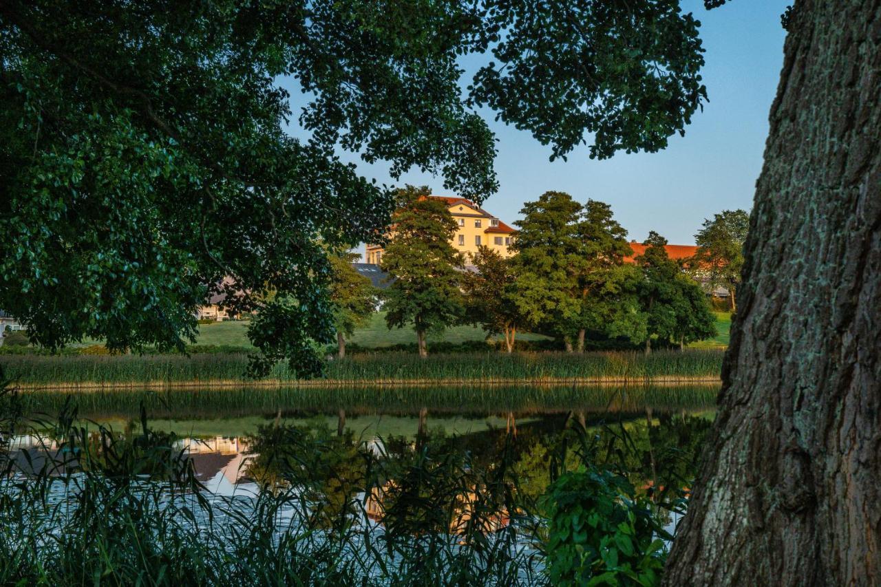 Hotel Bretagne Hornbæk Екстериор снимка