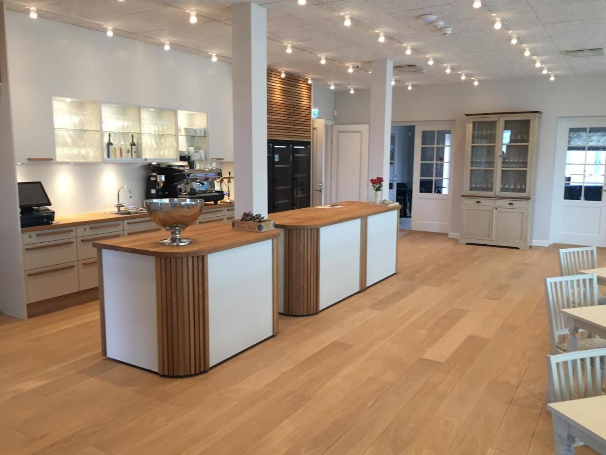 Hotel Bretagne Hornbæk Екстериор снимка