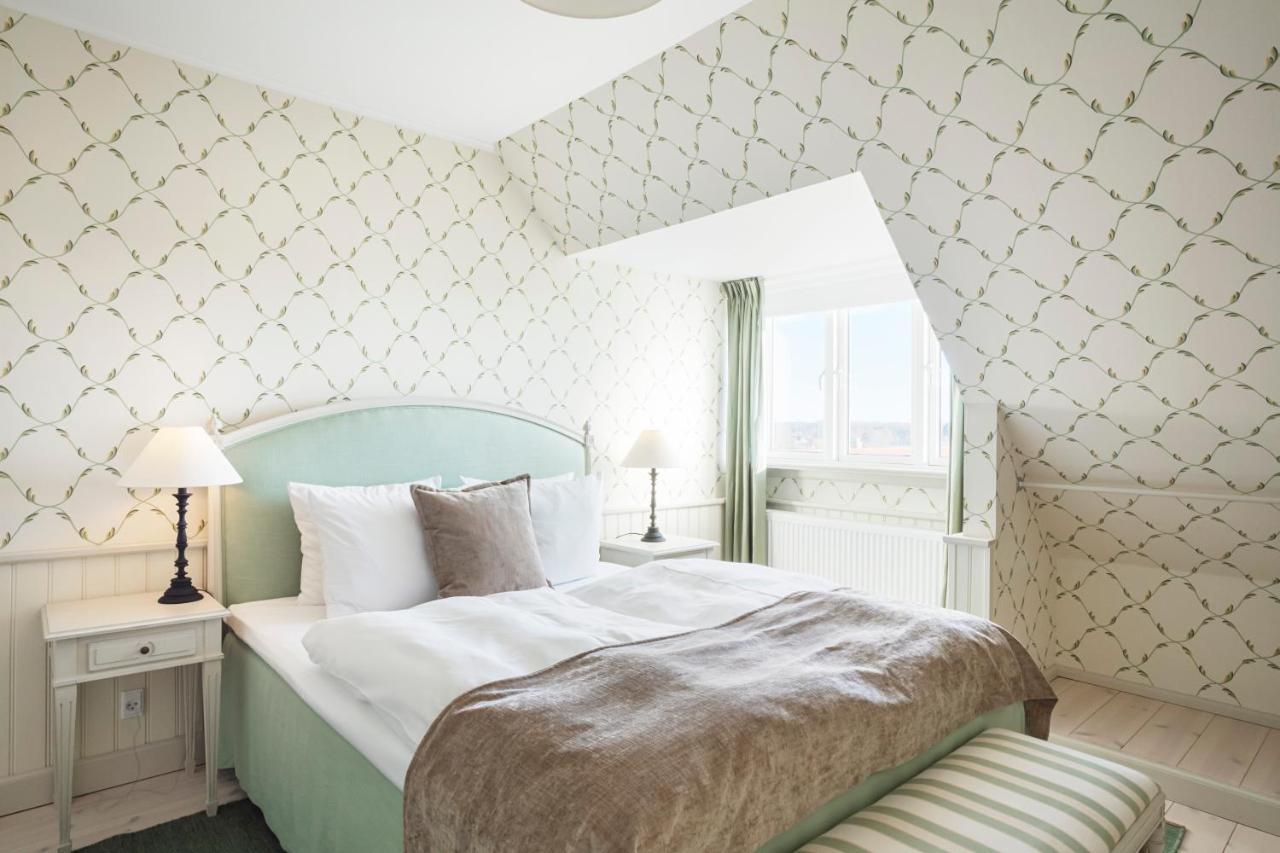 Hotel Bretagne Hornbæk Екстериор снимка